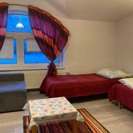 Lesniczowka Pokoje Goscinne Gdynia Bagian luar foto