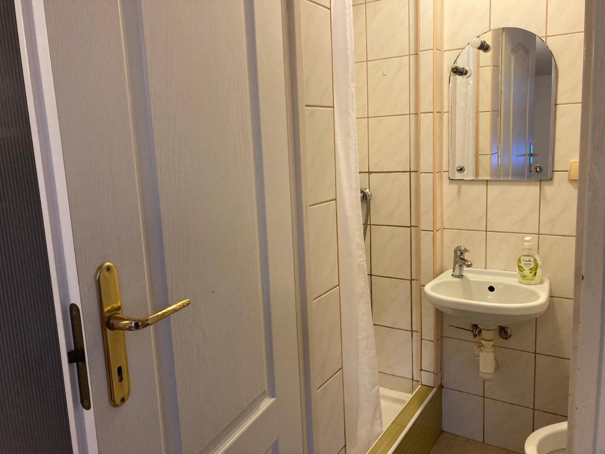 Lesniczowka Pokoje Goscinne Gdynia Bagian luar foto